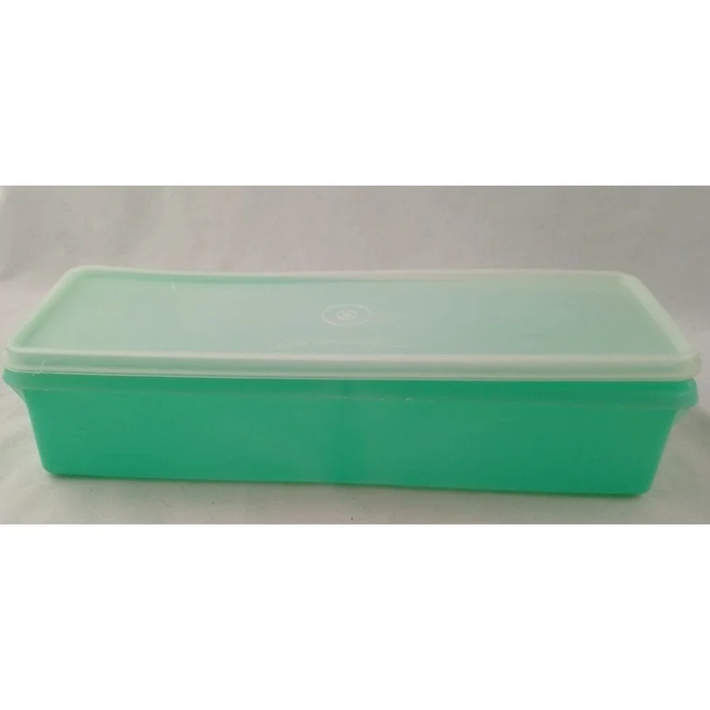 Vintage Tupperware GREEN CELERY/VEGETABLE Container 13